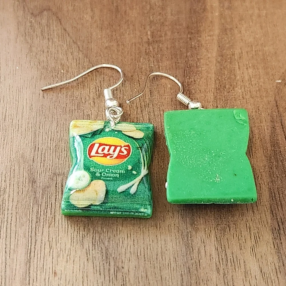 Handmade Sour Cream & Onion Chip Dangle Drop Earrings Fun Novelty Food NWOT‎